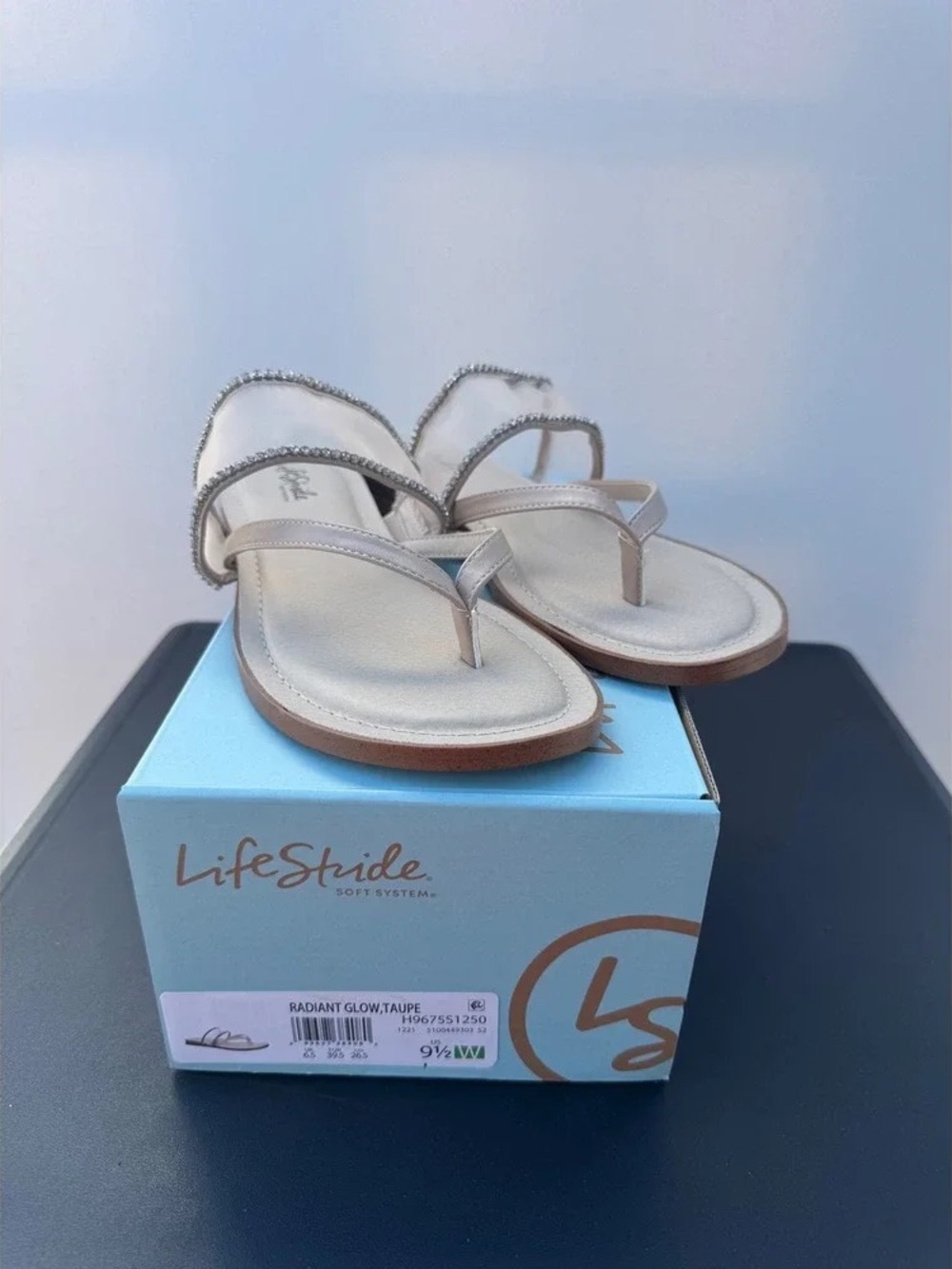 Life Stride Girls' Radiant Glow Taupe Thong Sandals with Metallic Trim